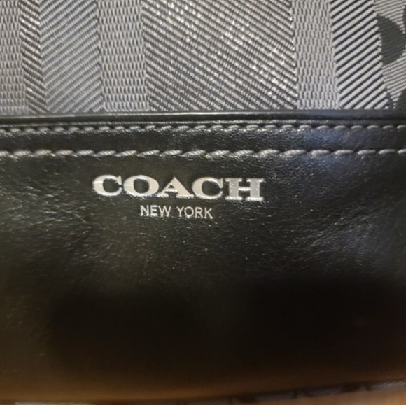 Coach Purse with Logo Canvas - Picture 3 of 13